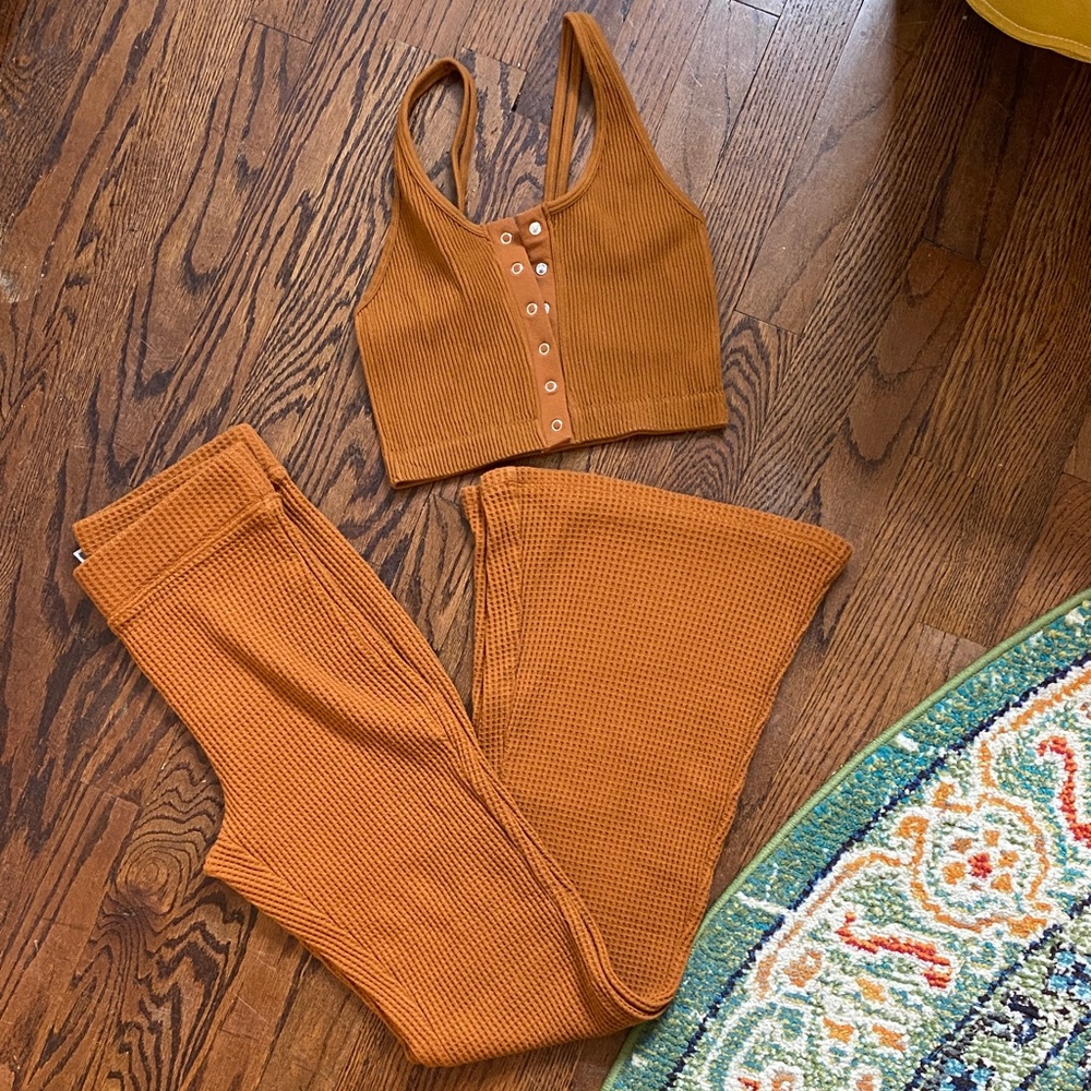 Aerie waffle high rise flares with matching snap bra-top (set)